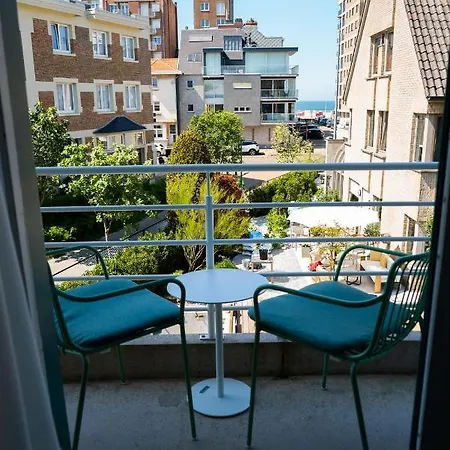 Iris Hotel De Panne
