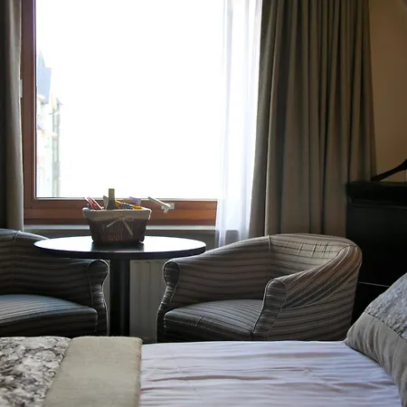 Iris 4* De Panne